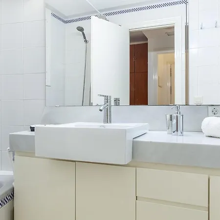 Apartamento Precioso En Santa Cruz Lirio Bajo Sevilla